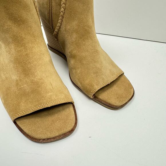 NEW Lucky Brand Lureli Peep Toe Western Wedge Booties Shooties - Picture 8 of 13